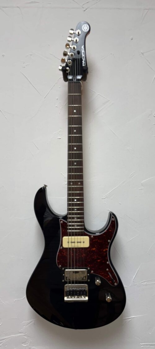 Yamaha Pacifica 611 USED