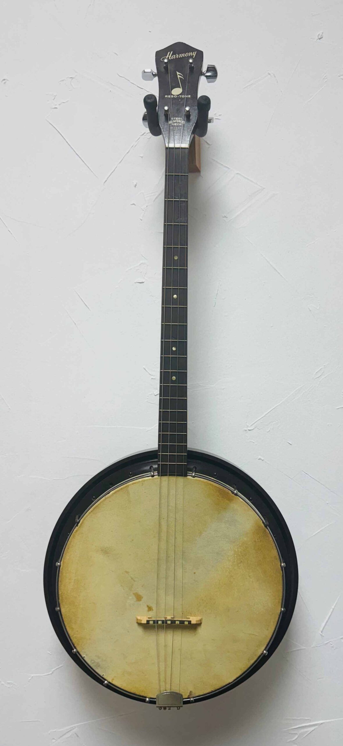 Harmony Reso-Tone Tenor Banjo w/ USED