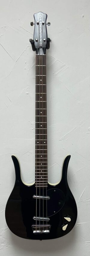 Danelectro Longhorn Bass w/ Tweed Hard Case