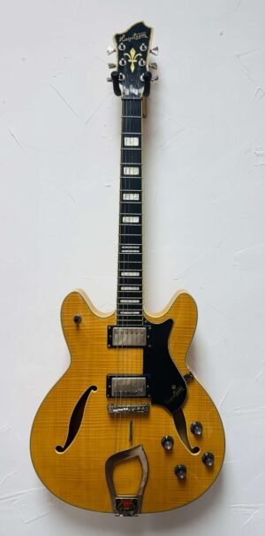 Hagstrom Viking Deluxe w/ Case 2008