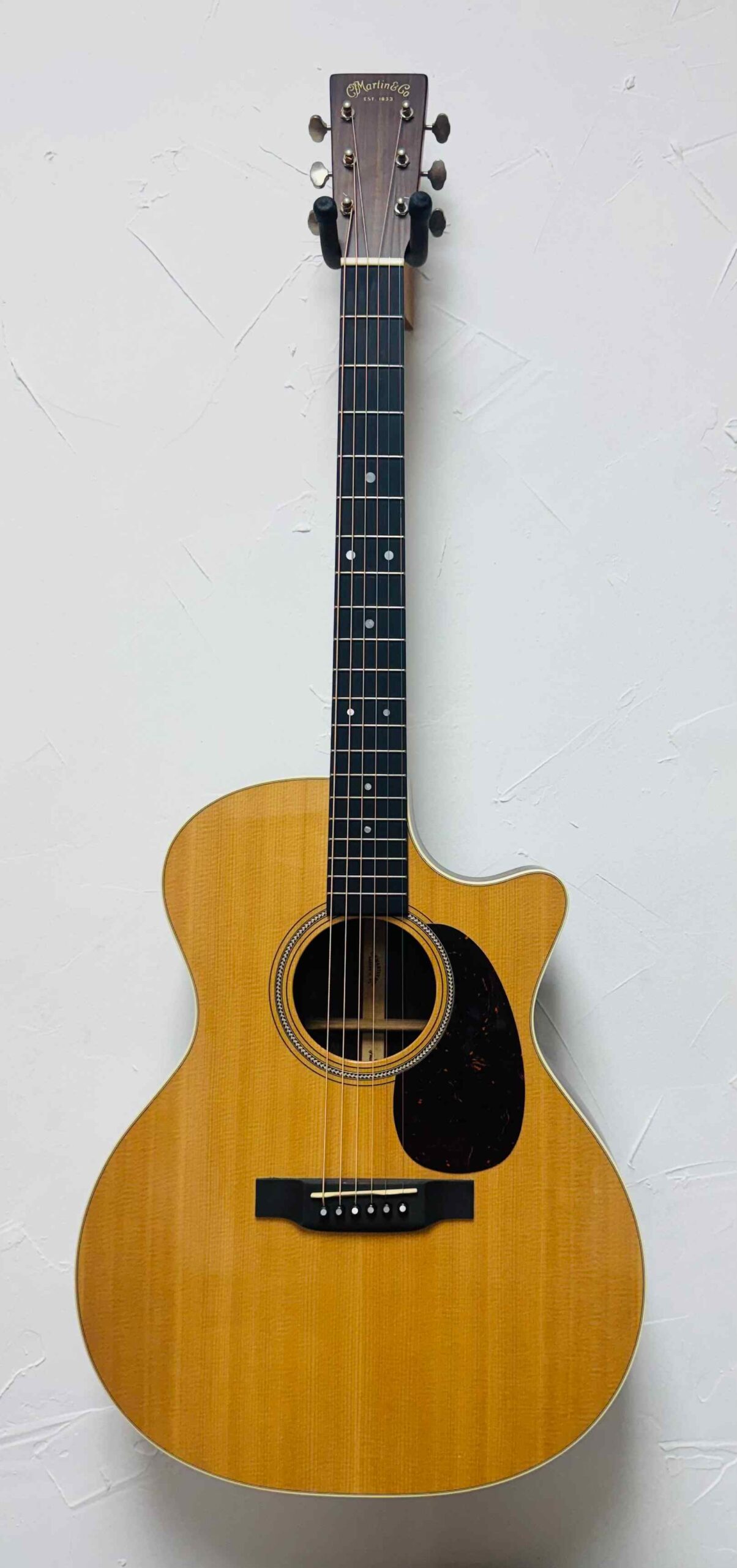 Martin GPC-16E w/ Bag USED