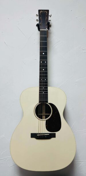 Martin J-16E Cream