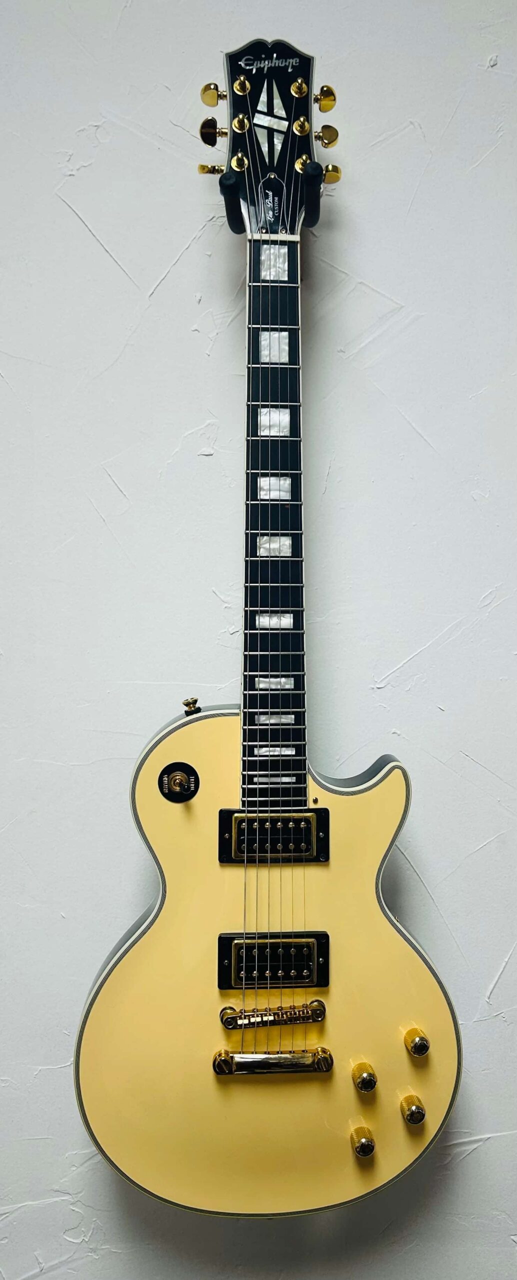 Epiphone Les Paul Custom Antique Ivory Blackback USED