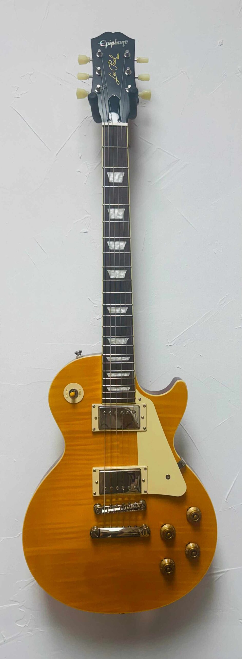 Epiphone Inspired by Gibson Les Paul w/ Case USED